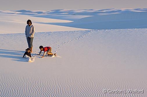 White Sands_32049.jpg - A really large sand pile to play inPhotographed at the White Sands National Monument near Alamogordo, New Mexico, USA.